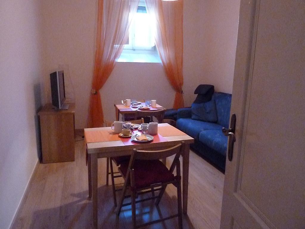 Myroom Firenze Statuto المظهر الخارجي الصورة